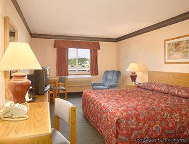 Super 8 By Wyndham Superior Wi Hotel Quarto foto